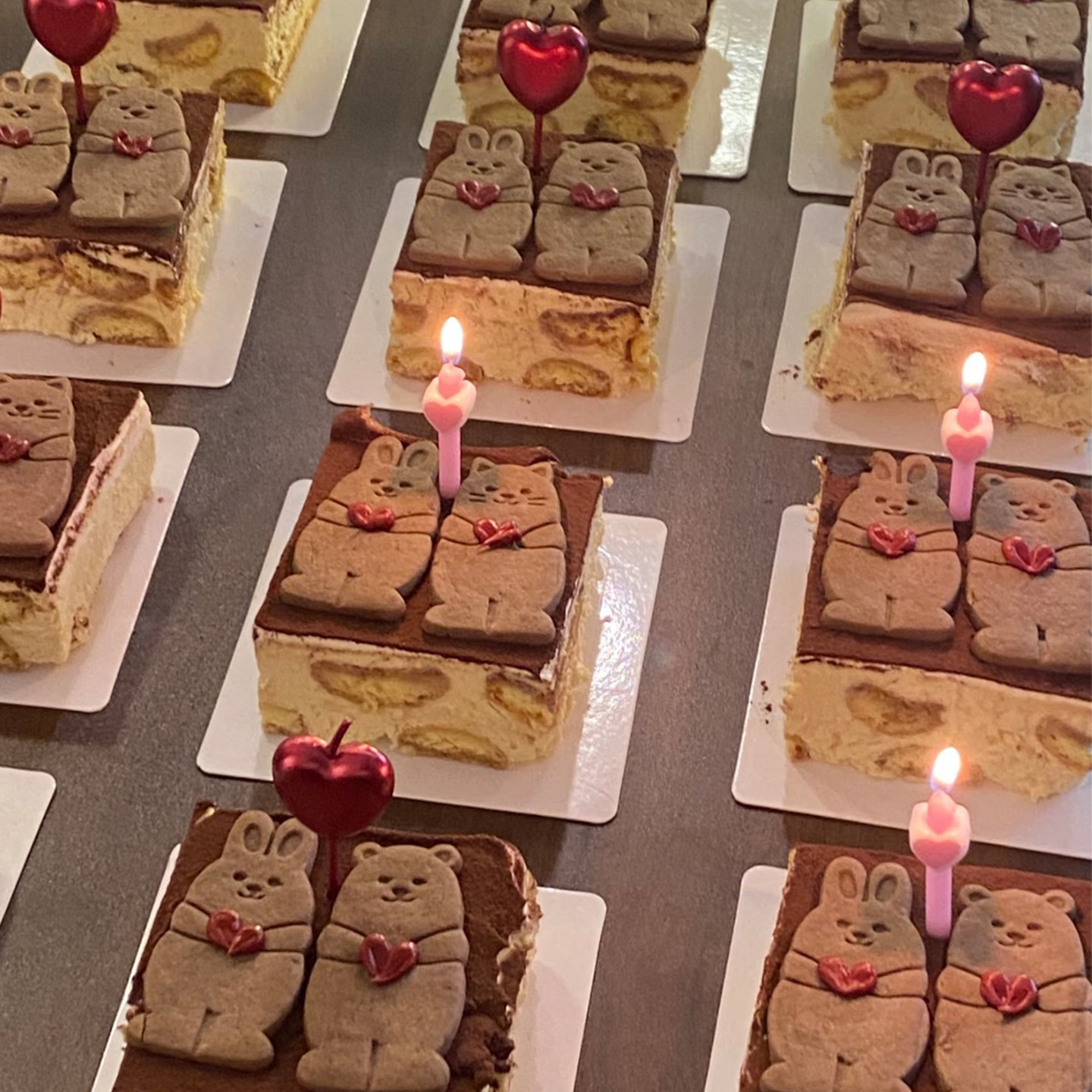2.14情人节熊兔饼干提拉米苏蛋糕装饰情侣表白纪念日爱心蜡烛礼盒,节庆用品/礼品,蛋糕/烘焙装饰用品,淘宝优惠券,粉丝福利购,淘宝优惠卷