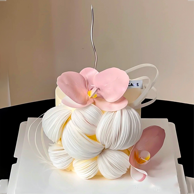 高级感仙女生日蝴蝶兰蛋糕装饰