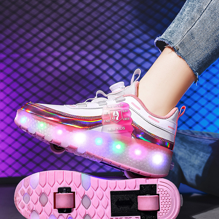 有轮子的鞋子暴走鞋双轮成年人轮滑鞋男女童超轻带灯鞋底有轮子的