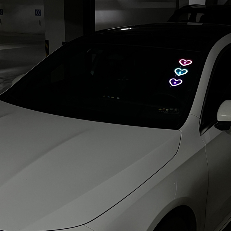 汽车装饰摆件爱心三角窗车灯车灯新款霓虹灯内饰改装心形LED灯