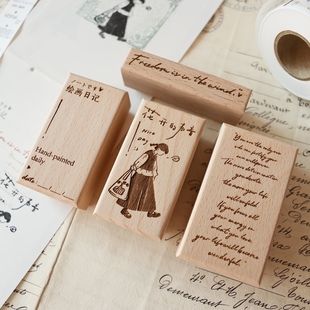 两只浣熊｜陈小诺《自由在风里》实木手账英文小女孩水彩印章图章
