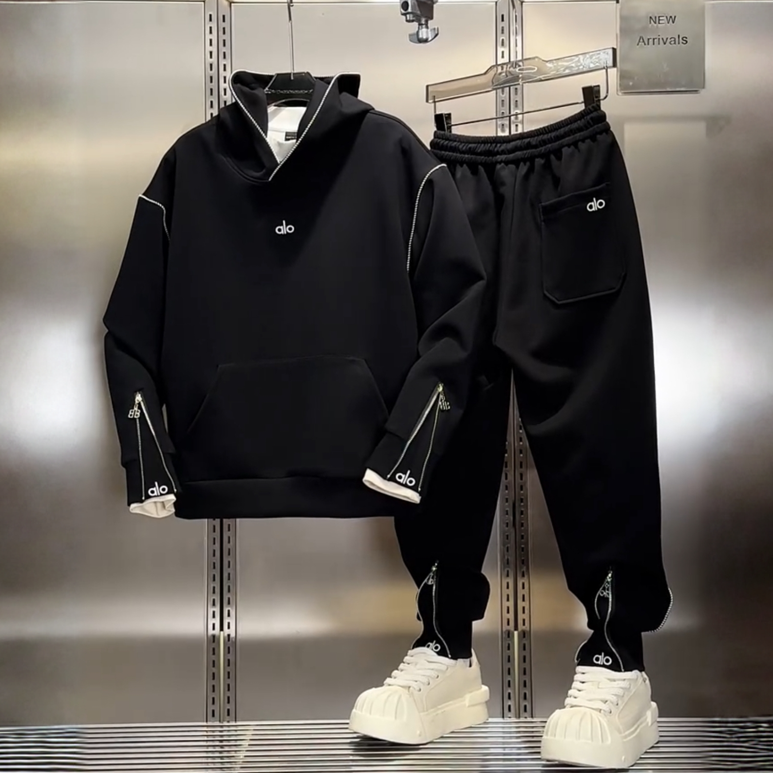 秋冬加绒加厚拼接空气层运动休闲套装男时尚连帽卫衣长裤两件套男,男装,休闲运动套装,淘宝优惠券,粉丝福利购,淘宝优惠卷