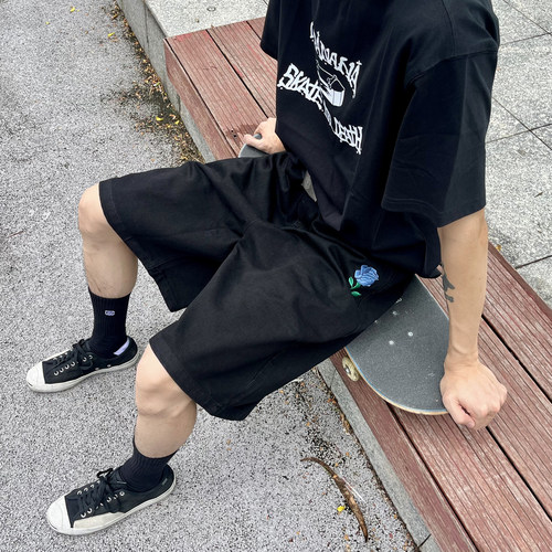 滑板水洗牛仔五分短裤 刺绣 情侣 美式街头 嘻哈街舞 冲浪 BMX