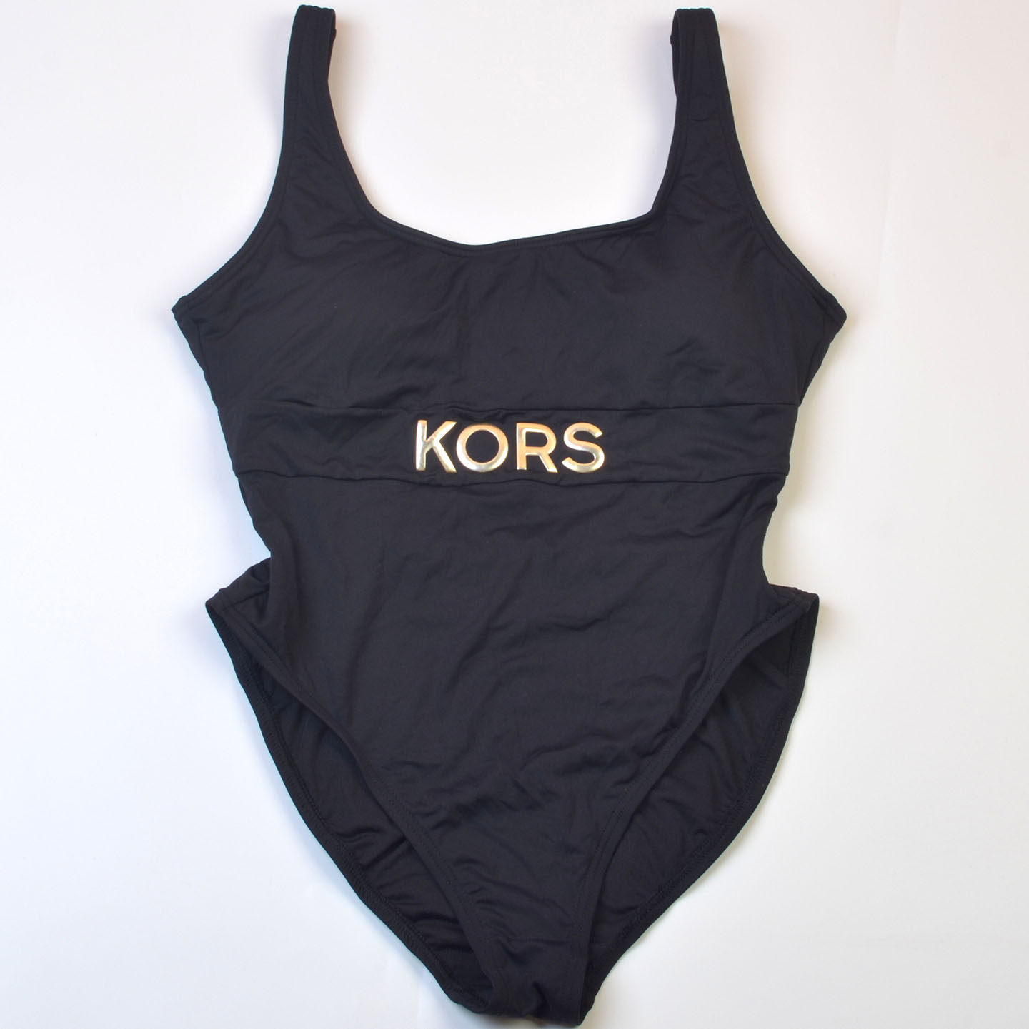 外贸原单品牌纯色显瘦度假连体泳衣时尚温泉度假泳装多款带胸垫