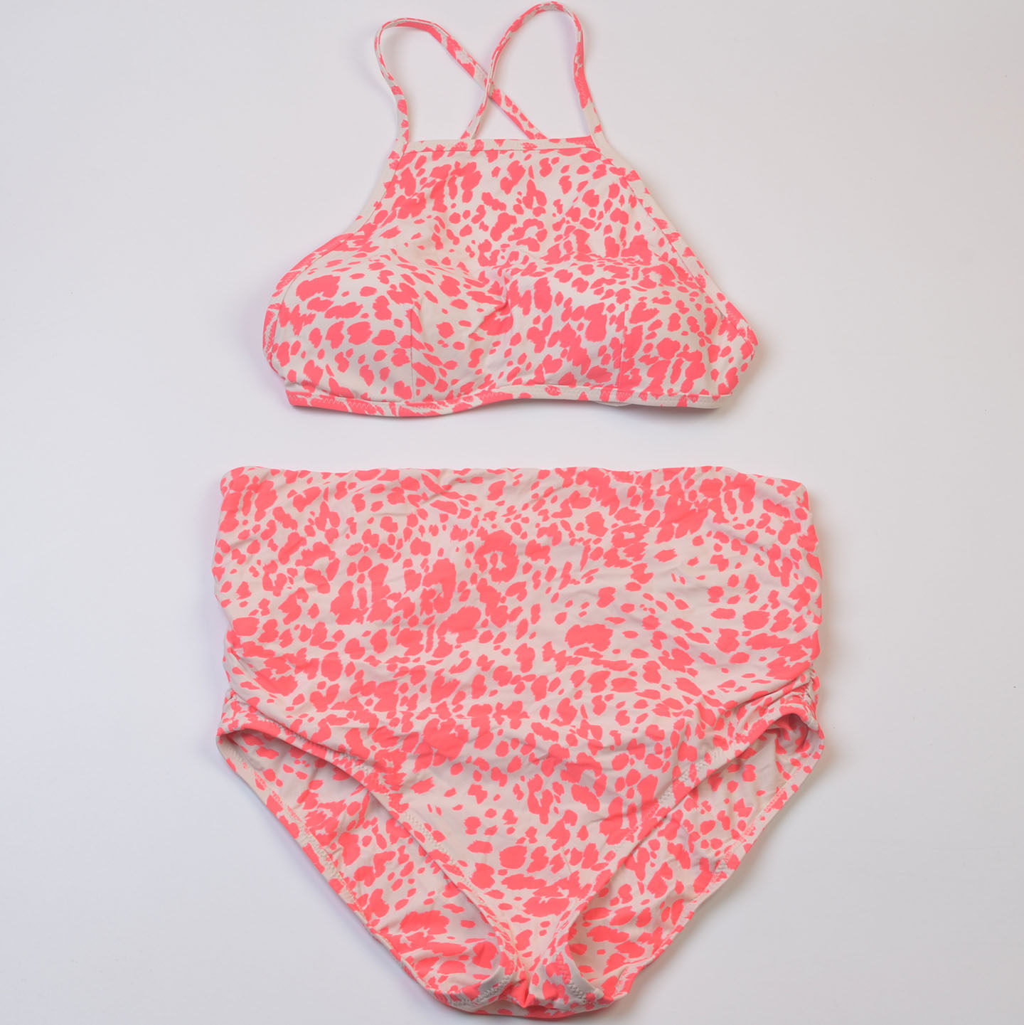 外贸原单时尚品牌海边性感高腰肚兜式分体泳衣女聚拢温泉泳装