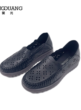 妈妈鞋洞洞鞋软底舒适女中老年真皮透气凉鞋防滑皮鞋中年F43M2355