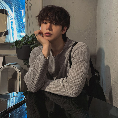 MRCYC韩系老钱风圆领长袖T恤男