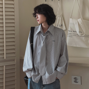送领带 春季 学院风条纹长袖 男士 宽松休闲衬衣韩系通勤DK内搭 衬衫