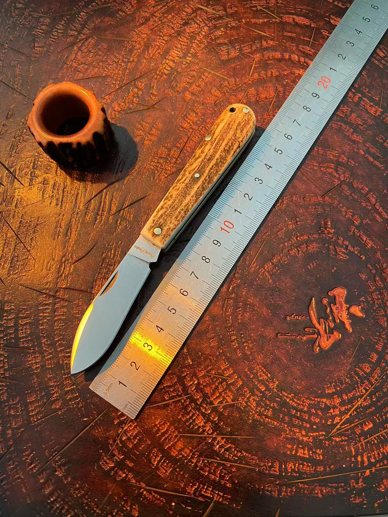 无界巴洛口袋刀绅士露营口袋折刀鹿角手柄D2高硬度水果刀