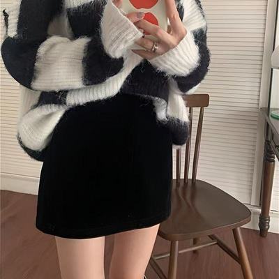 黑色高腰显瘦丝绒半身裙女新款