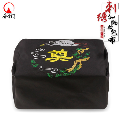 高档丝绸仙鹤骨灰盒包布刺绣红黑