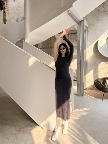 Spot*Целые студии 侘 Waste Wind Wind Wind В этом сезоне, старая серая сумка.