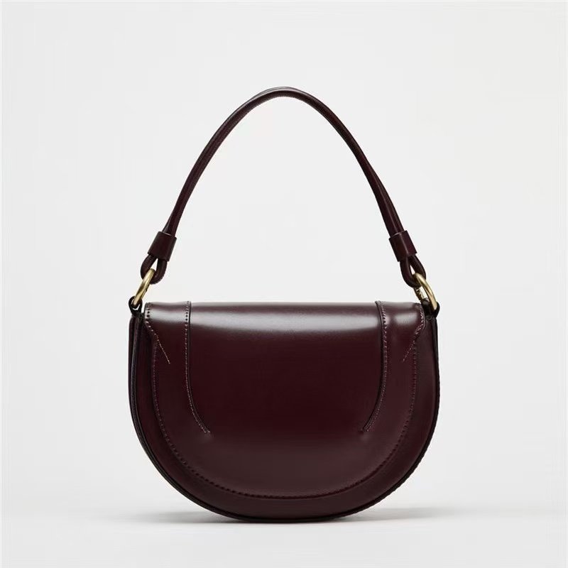 Z家女包2024新款冬季撞色缉线饰手提包时尚单肩斜挎包翻盖硬质包,箱包皮具/热销女包/男包,马鞍包,淘宝优惠券,粉丝福利购,淘宝优惠卷