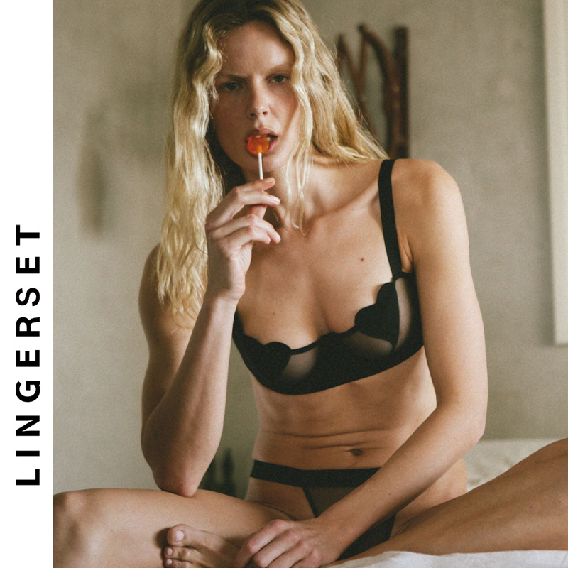 波兰UndressCode有钢圈聚拢文胸