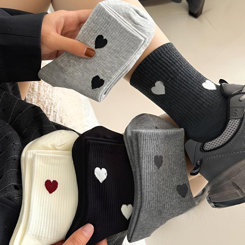 8双爱心袜子女中筒ins潮纯棉高颜