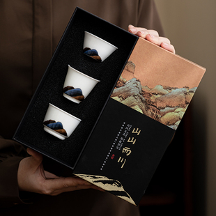 商务伴手礼公司周年纪念礼品定制logo实用大气高档送客户拜访礼物