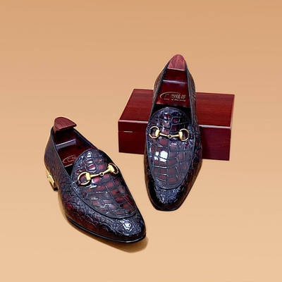 2025款高端鳄鱼皮擦色男士商务皮鞋时尚马衔扣固特异男鞋