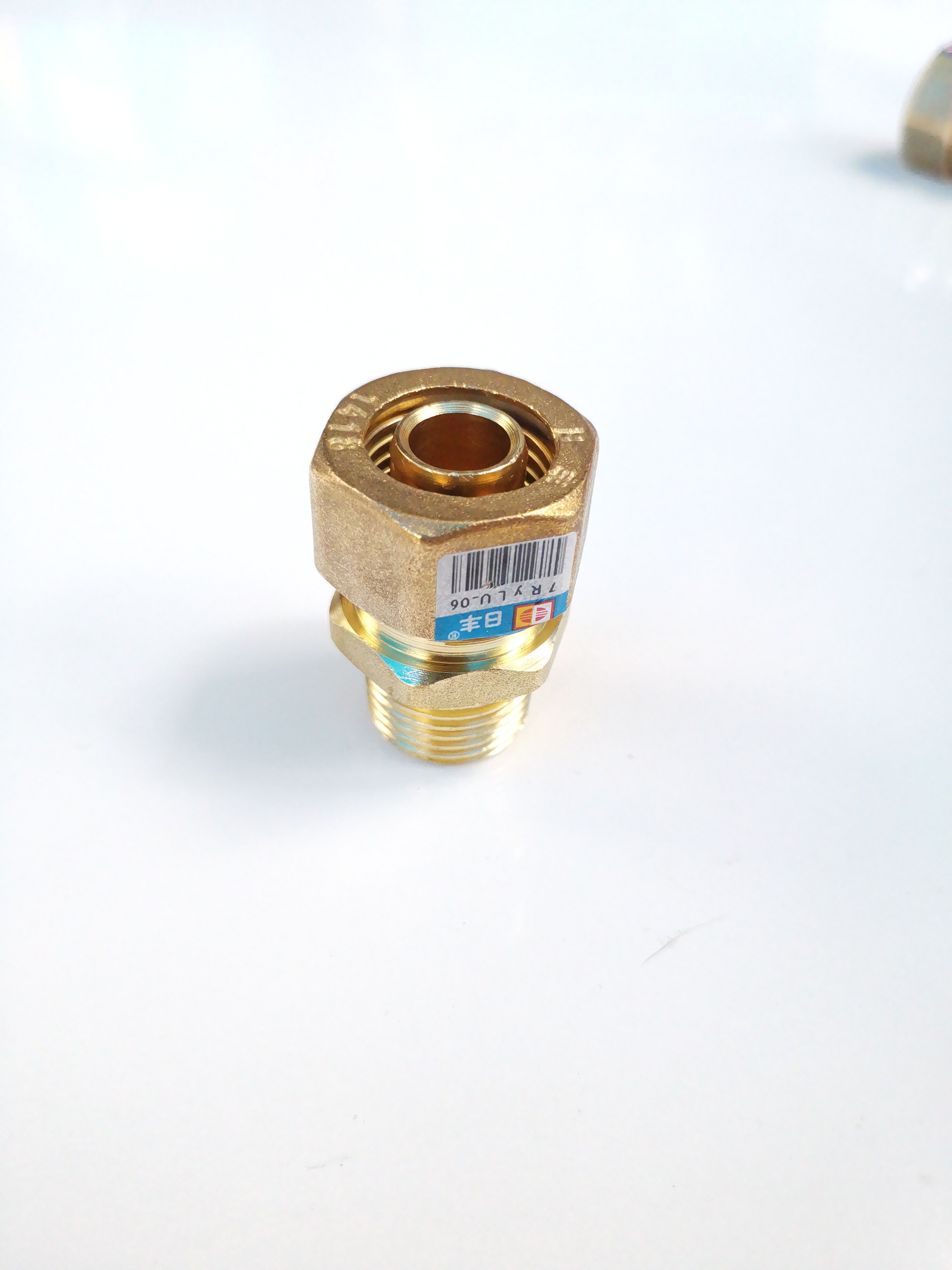 正品广东佛山日丰1418铝塑管燃气管配件内外丝直通内外牙直接头