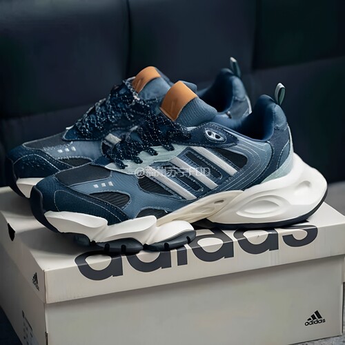 酷动城正品 adidas CYBER RUN男子减震舒适机能跑步鞋 JS1598