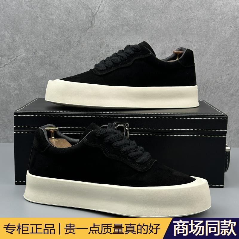 高端潮牌男鞋2025秋冬新款反绒皮休闲男鞋百搭时尚黑色低帮板鞋男