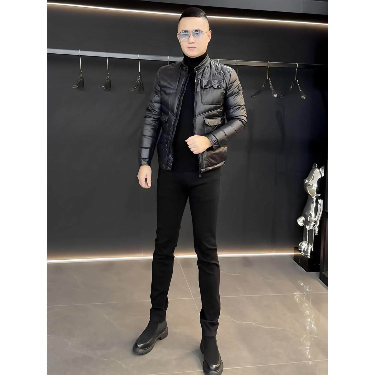香港JNZA羽绒服男2025冬季新款时尚高品小立领连帽轻薄羽绒服外套