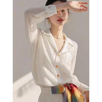 法国Rouje Renksy优雅翻领通勤职业白色衬衫春秋缎面长袖真丝上衣