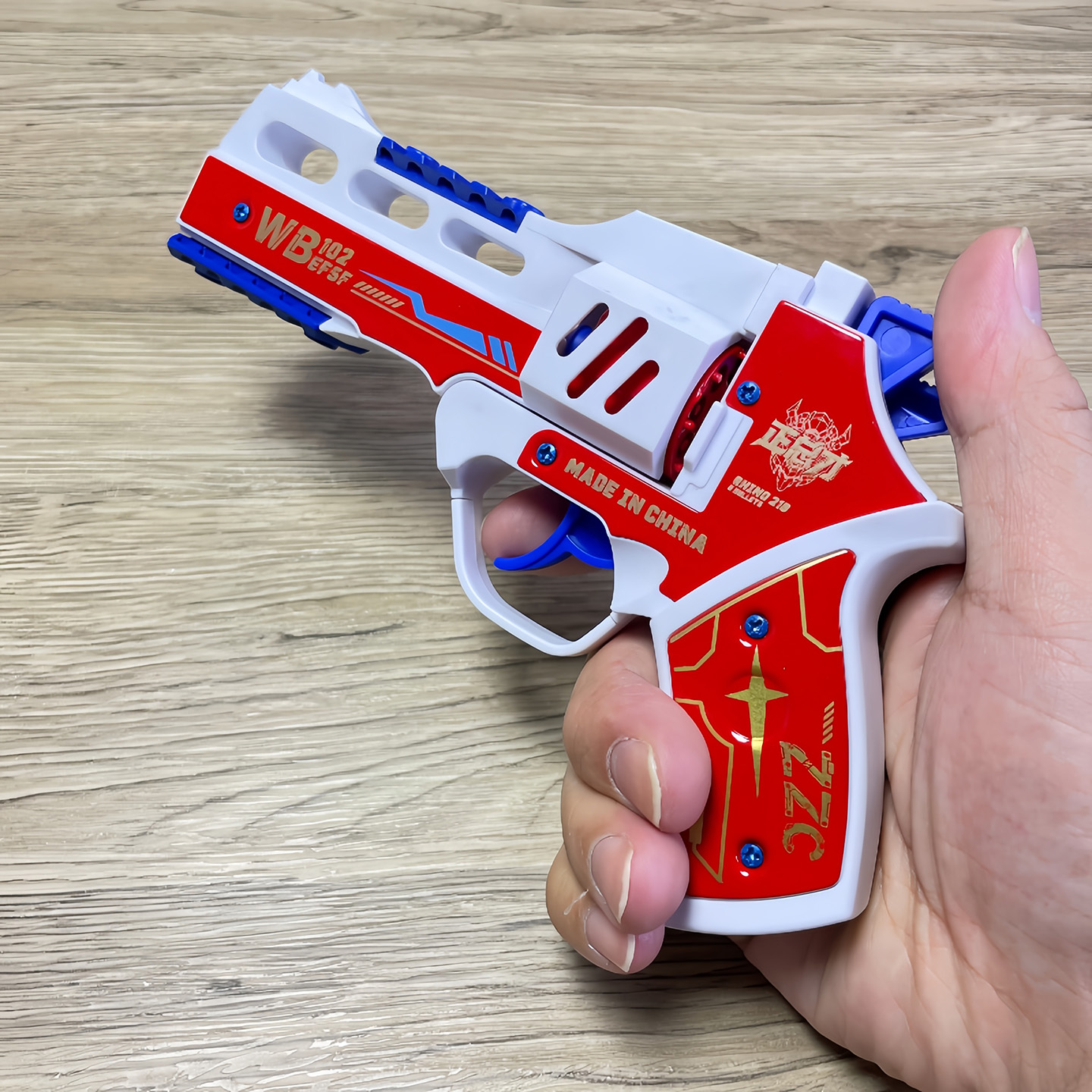 正总才机甲高达左轮砸响炮玩具枪