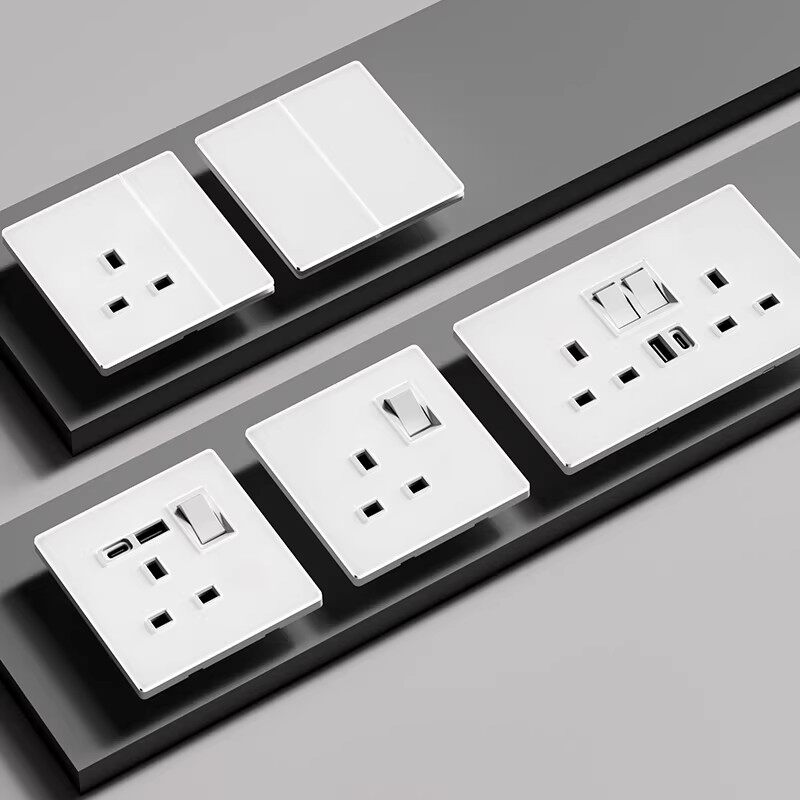 港澳版联英式13A插座带USB快充英式方脚插座电制面板肤感玻璃86型