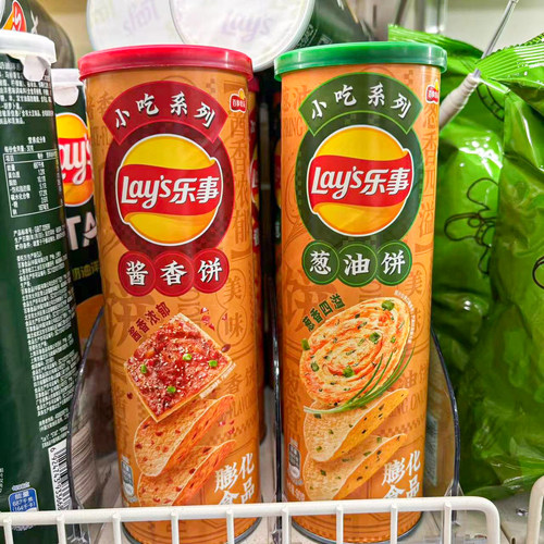 盒马代购Lay's/乐事小吃系列薯片酱香饼味90g国盒马新罐装葱油饼