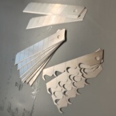 美工刀片勾刀钩刀美缝电缆剥线弯角折叠刀片异形梯形刀片壁纸牛角