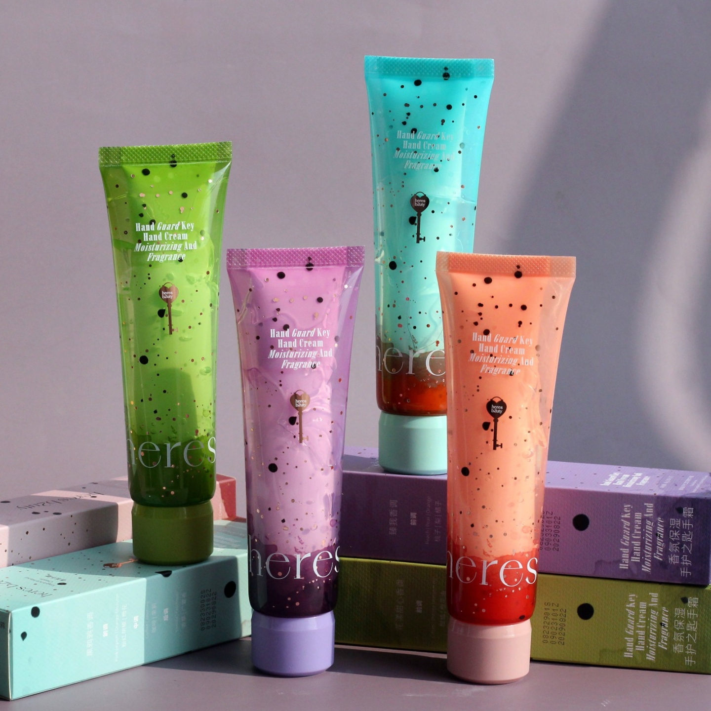 咖啡混茉莉太绝了！黑鸦鸦手霜