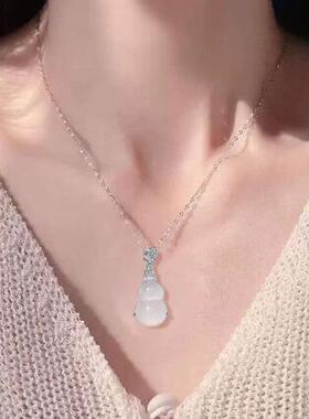 女小众设计不掉色钛钢气质女士绿色葫芦项链轻奢锁骨链精致首饰品