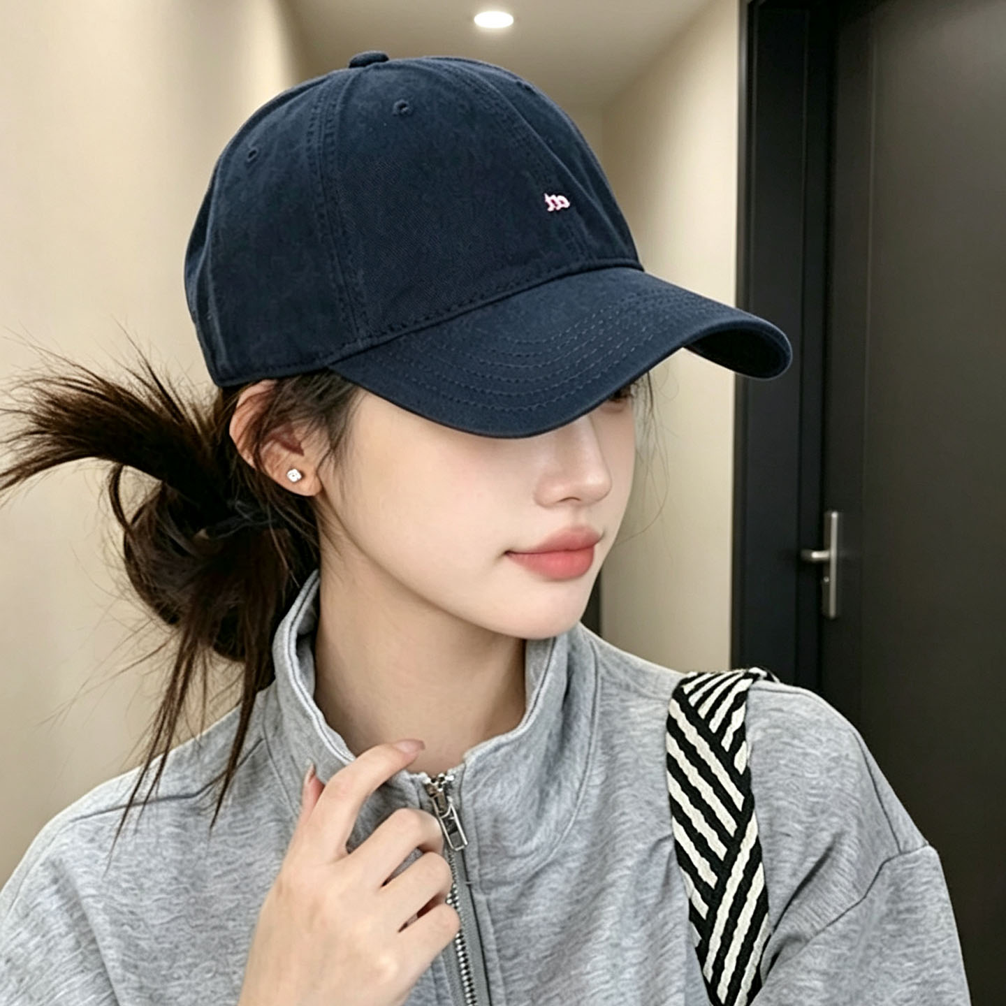 韩版刺绣字母宽檐棒球帽女防晒