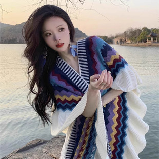 民族风蓝色旅游披肩女外搭高级氛围感云南丽江波西米亚披风大斗篷