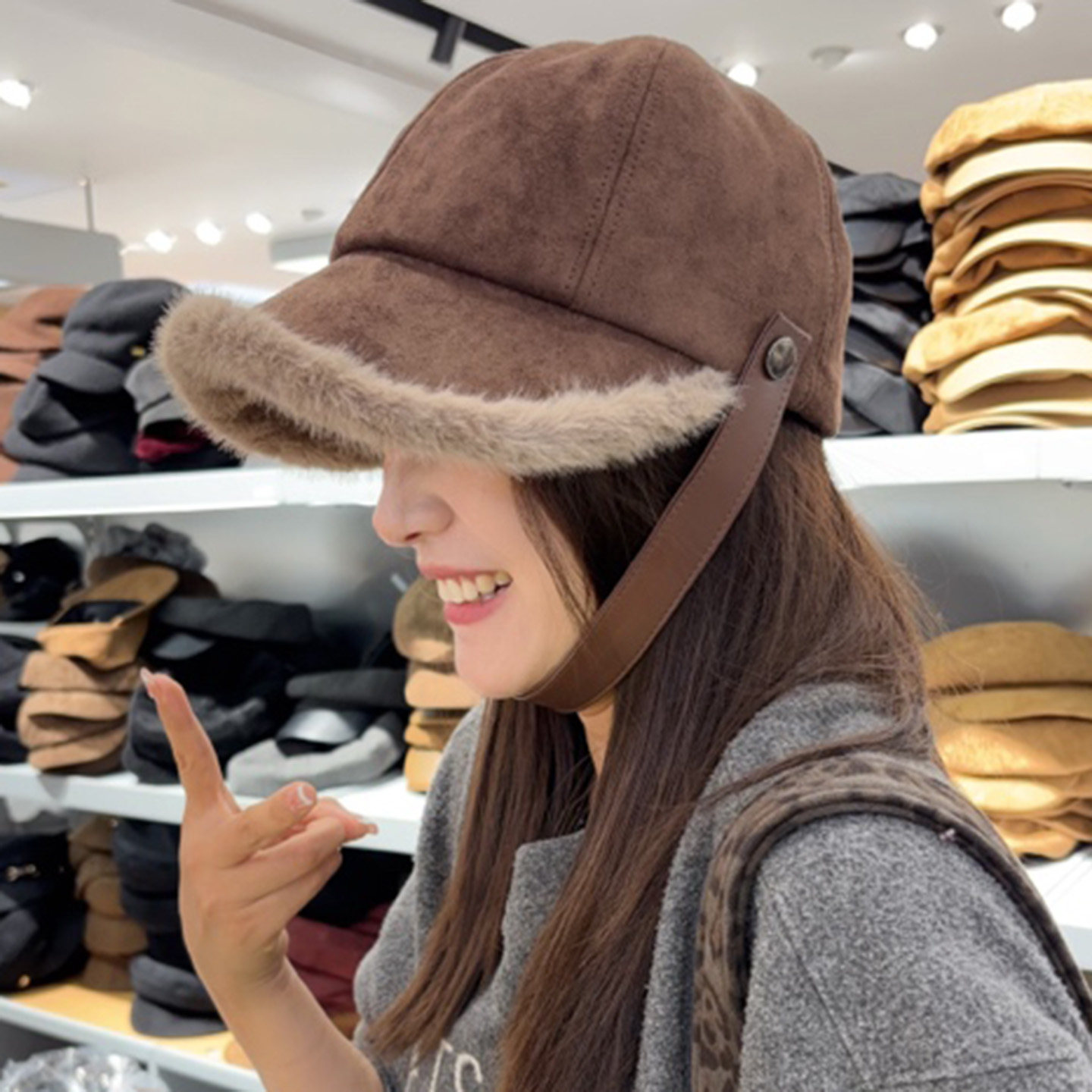 韩版复古百搭麂皮绒鸭舌帽子女秋冬加绒保暖显脸小渔夫帽骑行冷帽,服饰配件/皮带/帽子/围巾,帽子,淘宝优惠券,粉丝福利购,淘宝优惠卷