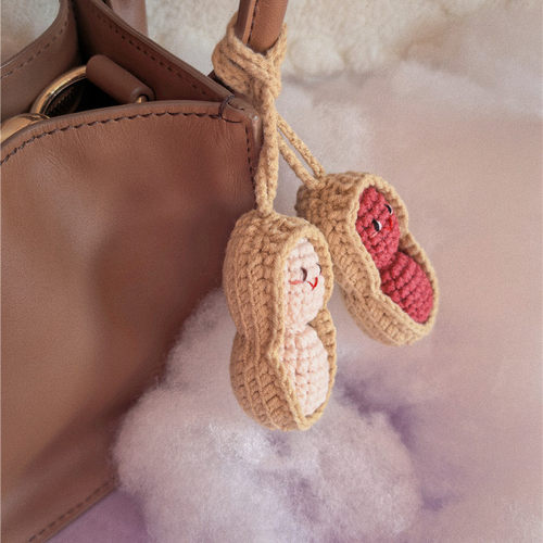 好事花生宝宝 可爱手工编织毛线包包挂件情侣钥匙扣Mazi手作成品