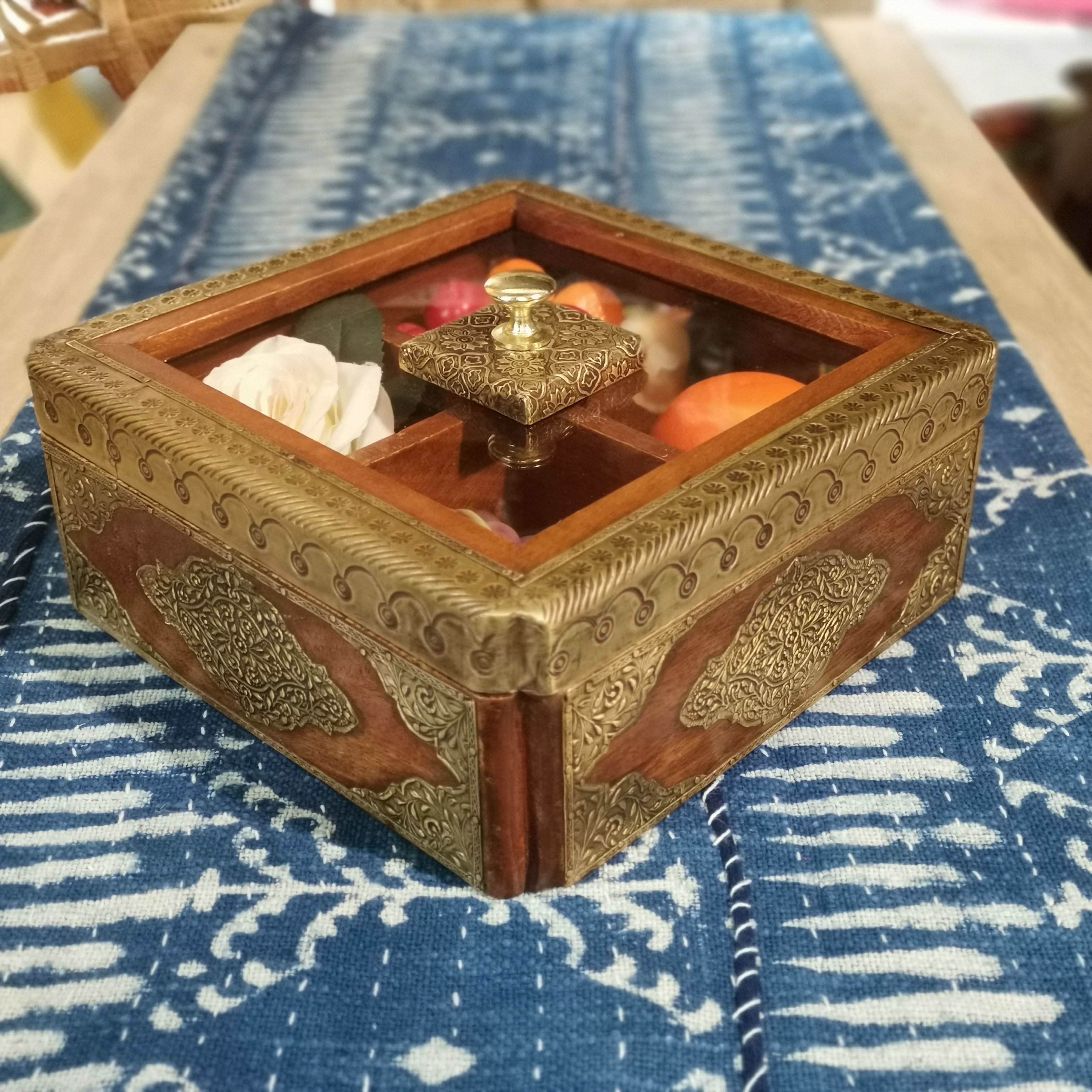 印度进口水果盘复古风实木包铜托盘点心盘大号桌面零食珠宝收纳盒