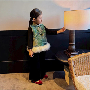 新中式女童套装2025秋冬新款中式唐装立领复古提花背心休闲裤套装