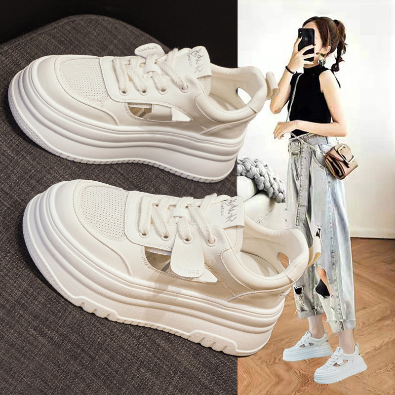 夏季包头镂空运动凉鞋女超火2026新款厚底松糕轻便百搭休闲小白鞋