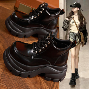 秋季 英伦风厚底增高高帮洋气炸街小短靴 超火大头马丁靴女2025新款
