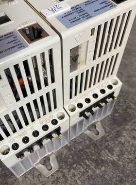 Lenze伦茨变频器 E84AVBCE3714SX0、0.3议价