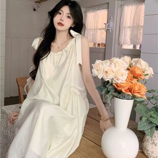 法式 慵懒宽松遮肉显瘦连衣裙子 度假风褶皱吊带茶歇裙女夏2026新款