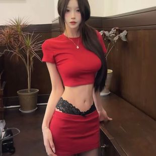 御姐辣妹穿搭一整套装女夏新款露肚脐短袖t恤+高腰包臀短裙两件套