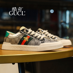 酷奇男鞋欧洲站时尚轻奢休闲百搭板鞋轻便潮流经典小蜜蜂帆布鞋男