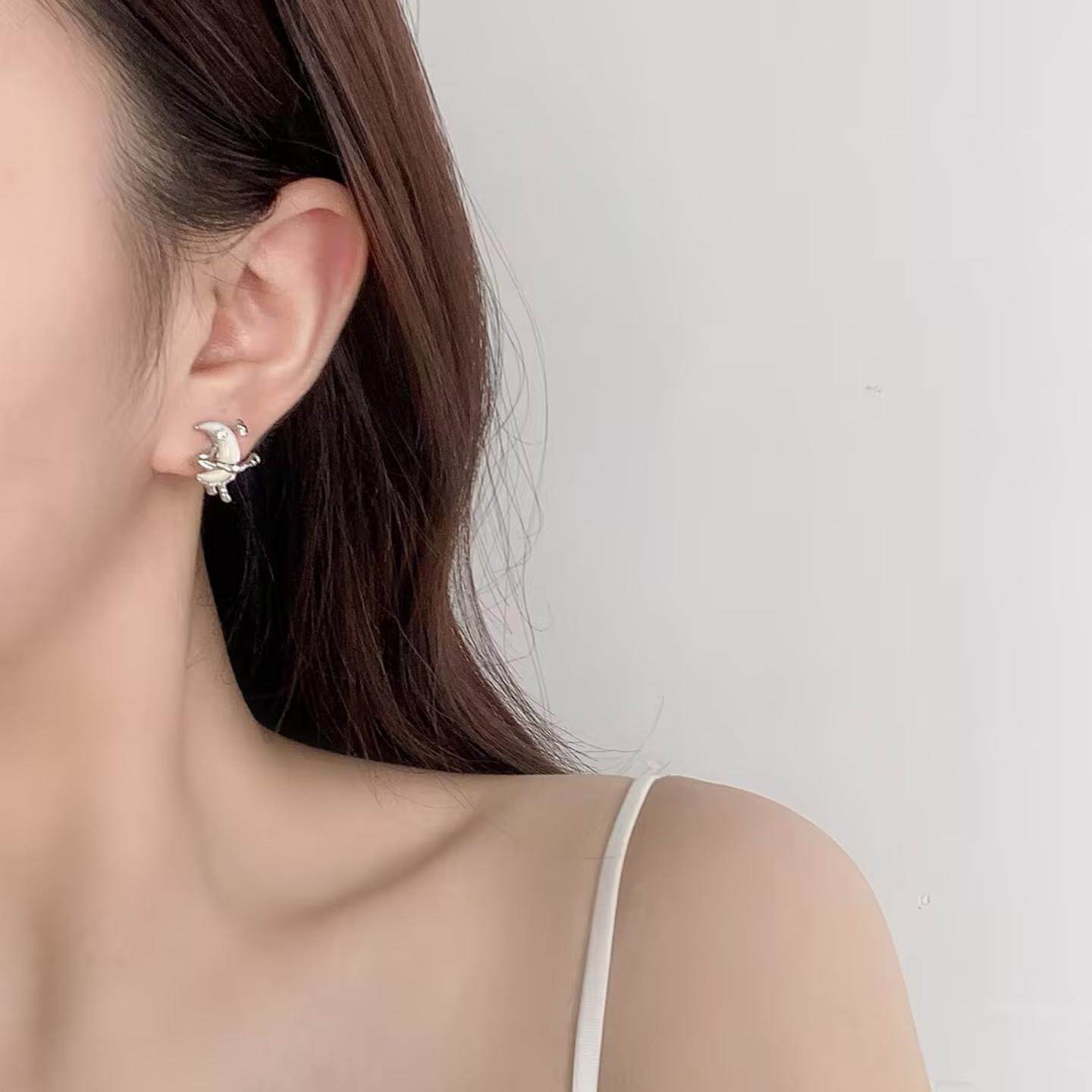 贝壳月亮纯银耳钉新中式国风