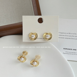网红同款不规则耳钉天然淡水珍珠耳夹无耳洞高级感法式蚊香盘耳饰