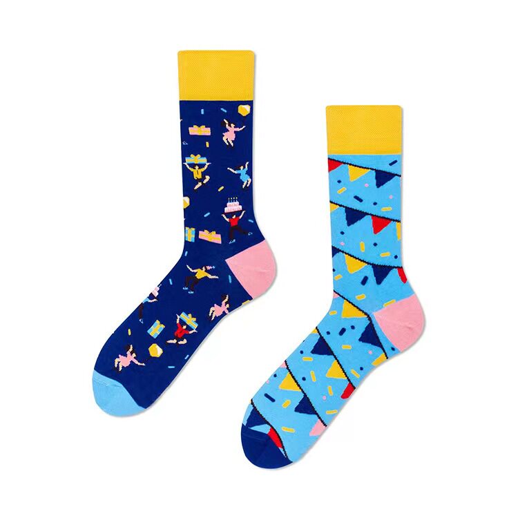 SSWEATSHOP AB Cartoon asymmetrical creative couple Street style contrasting color mandarin duck Instagram mid-tube trendy sock girls thumbnail 2