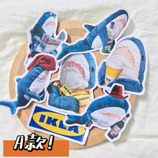 ins风鲨鱼毛绒玩偶行李箱贴纸啊呜防水手机壳电脑旅行箱手帐周边