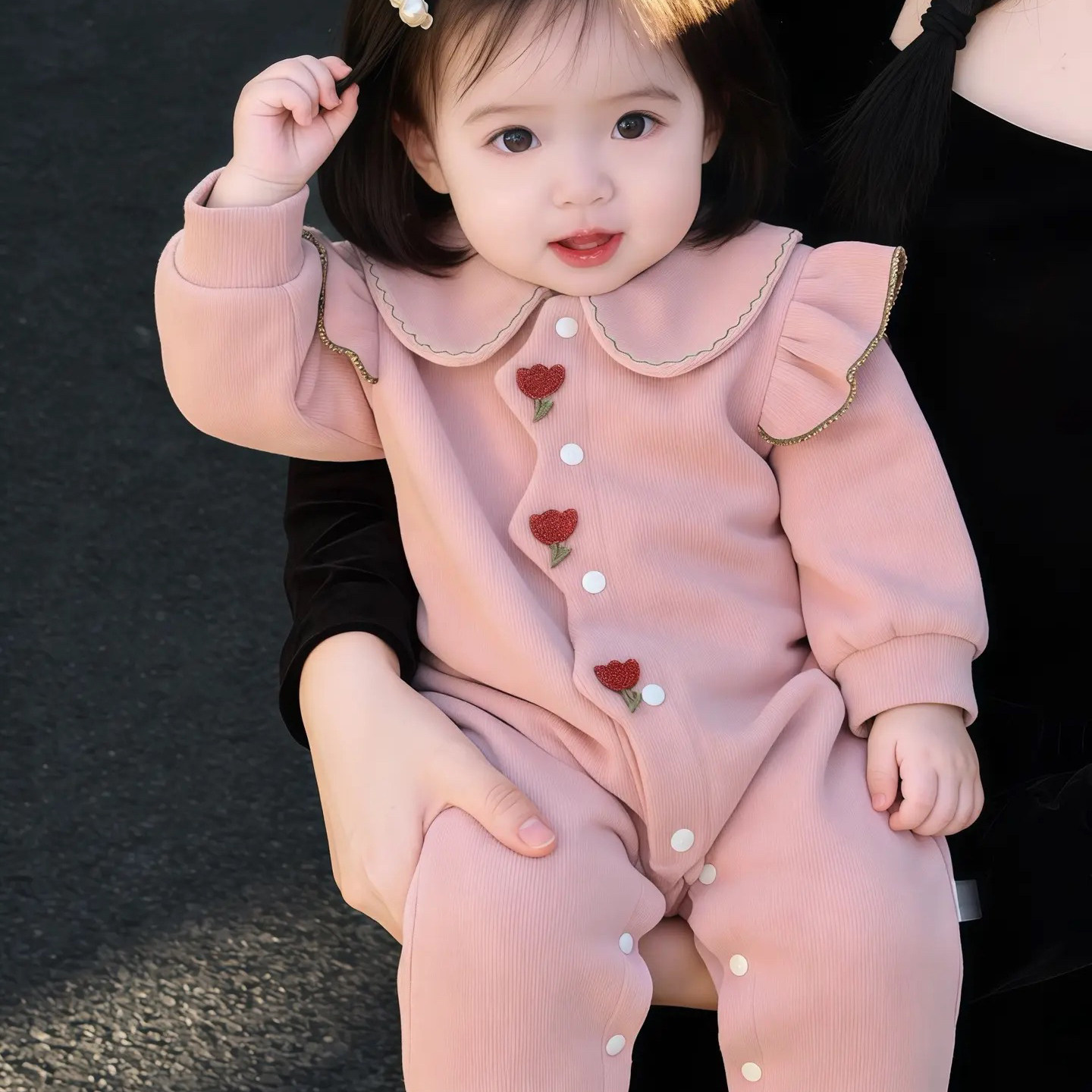 婴儿连体衣服春秋款双层薄绒女童装女孩宝宝3个月5一岁半0到1岁多