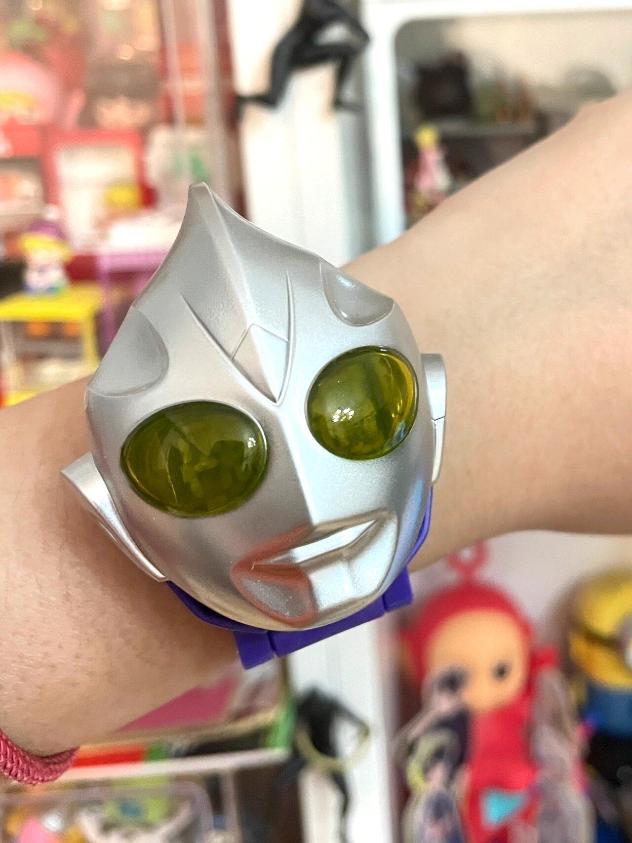 奥特曼手表儿童版变身器发光赛罗新款玩具高级黑科技小学生礼物